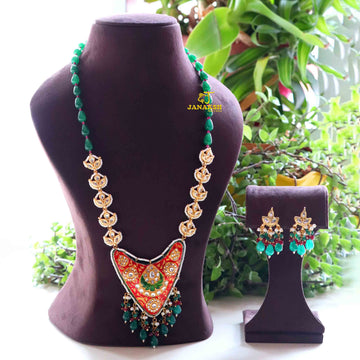 Partash Pendant and Kundan Tikda Set long queen necklace | Timeless Elegance for Special Occasions