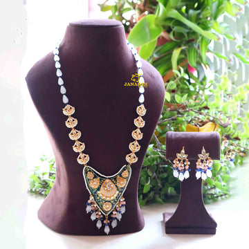 Partash Pendant and Kundan Tikda Set long queen necklace | Timeless Elegance for Special Occasions