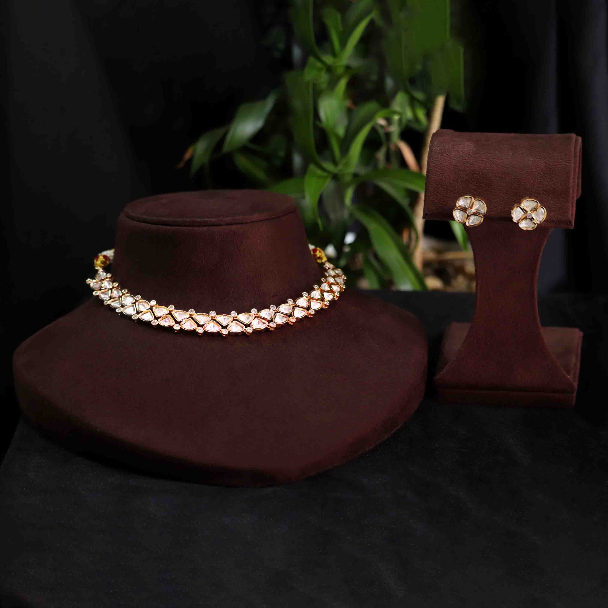 Polki Kundan Neckliner Minimal Elegance for Everyday and Special Occasions