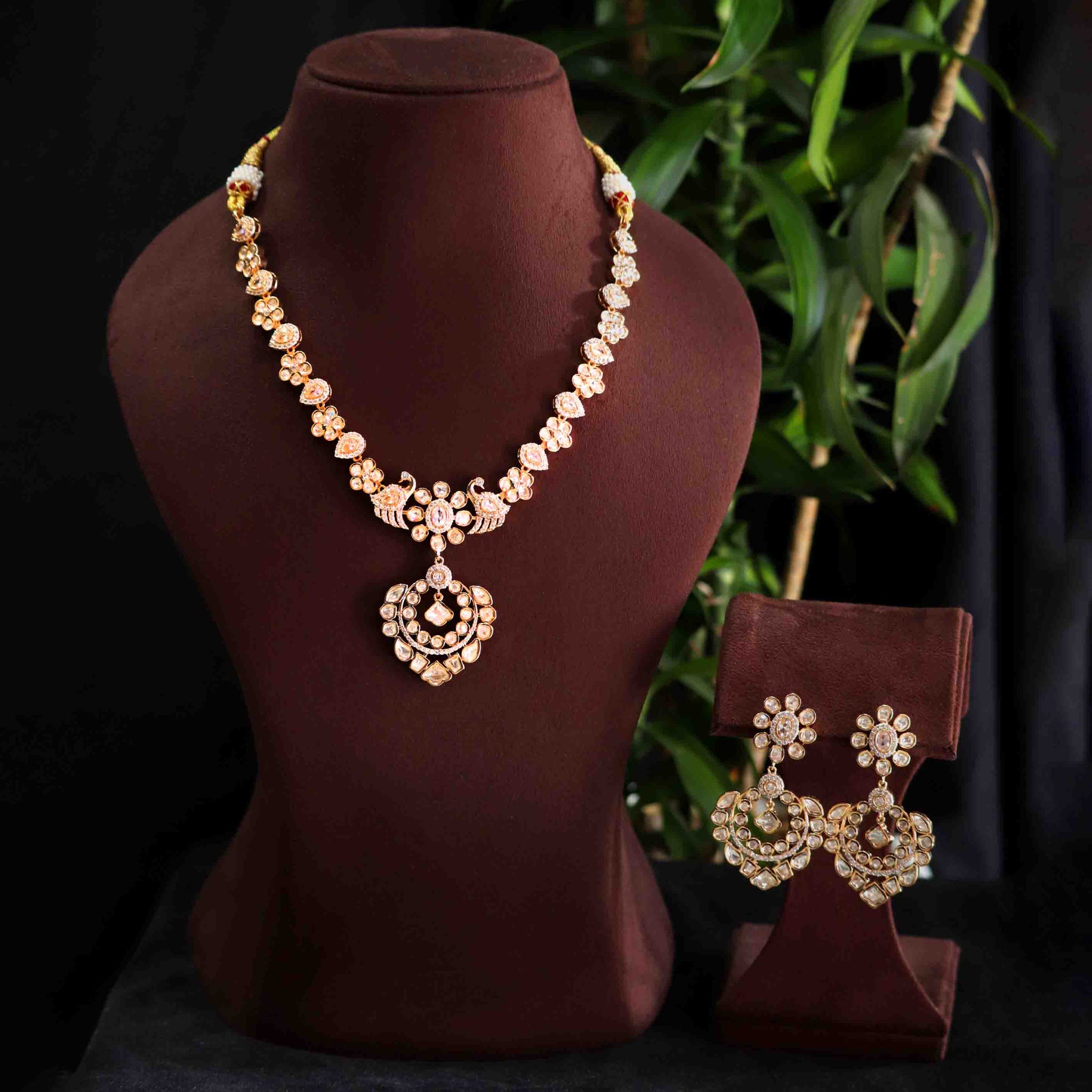 Brass Collar Necklace with Dazzling Polki Kundan Pendant | Elevate Your Elegance