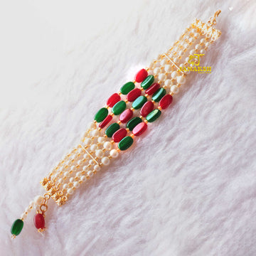 Janaksh Red & Green mani adjustable five layerd bracelet