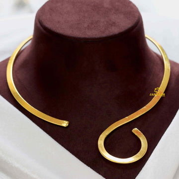 Brass-Based Plain Hasli Necklace